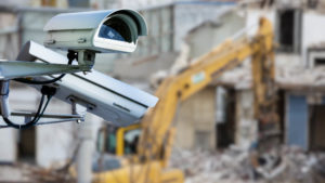 工事現場に監視カメラは必要？メリットや設置するコツを解説